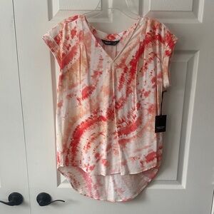 Simply Vera Vera Wang Red and Pink Tie-Dye Short Sleeve Top